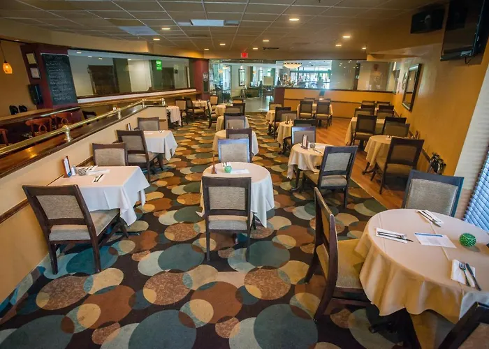 Exton Hotel And Conference Center