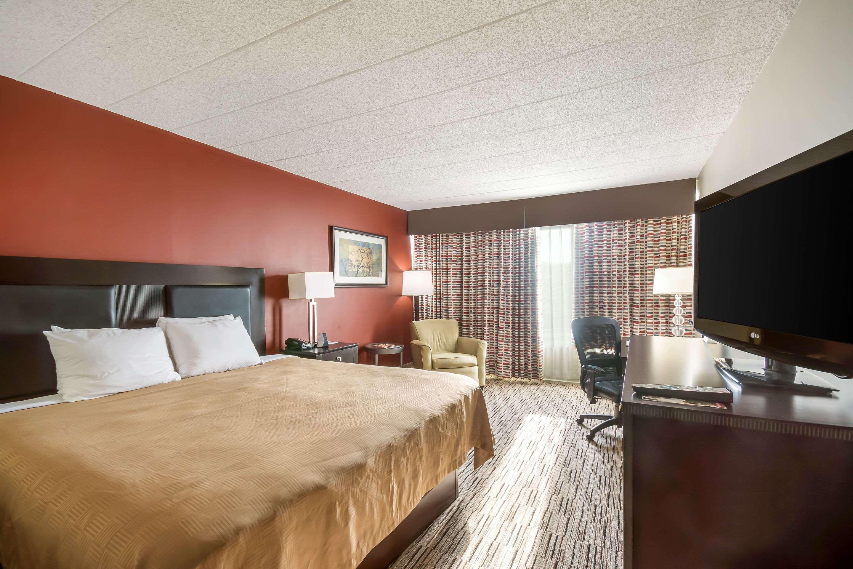 Hotel And Conference Center Exton