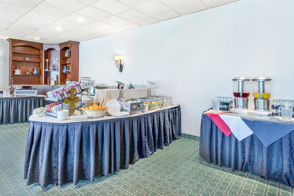 And Conference Center Hotel 3*
