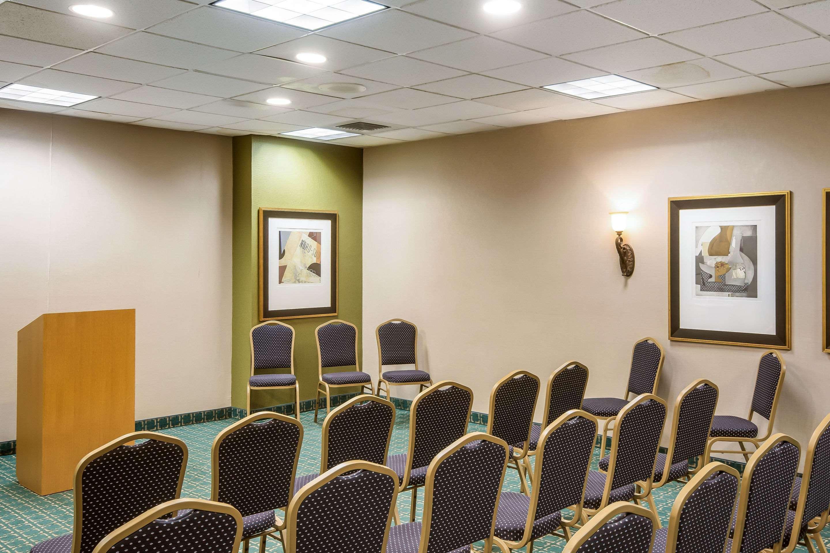 And Conference Center Hotel 3*
